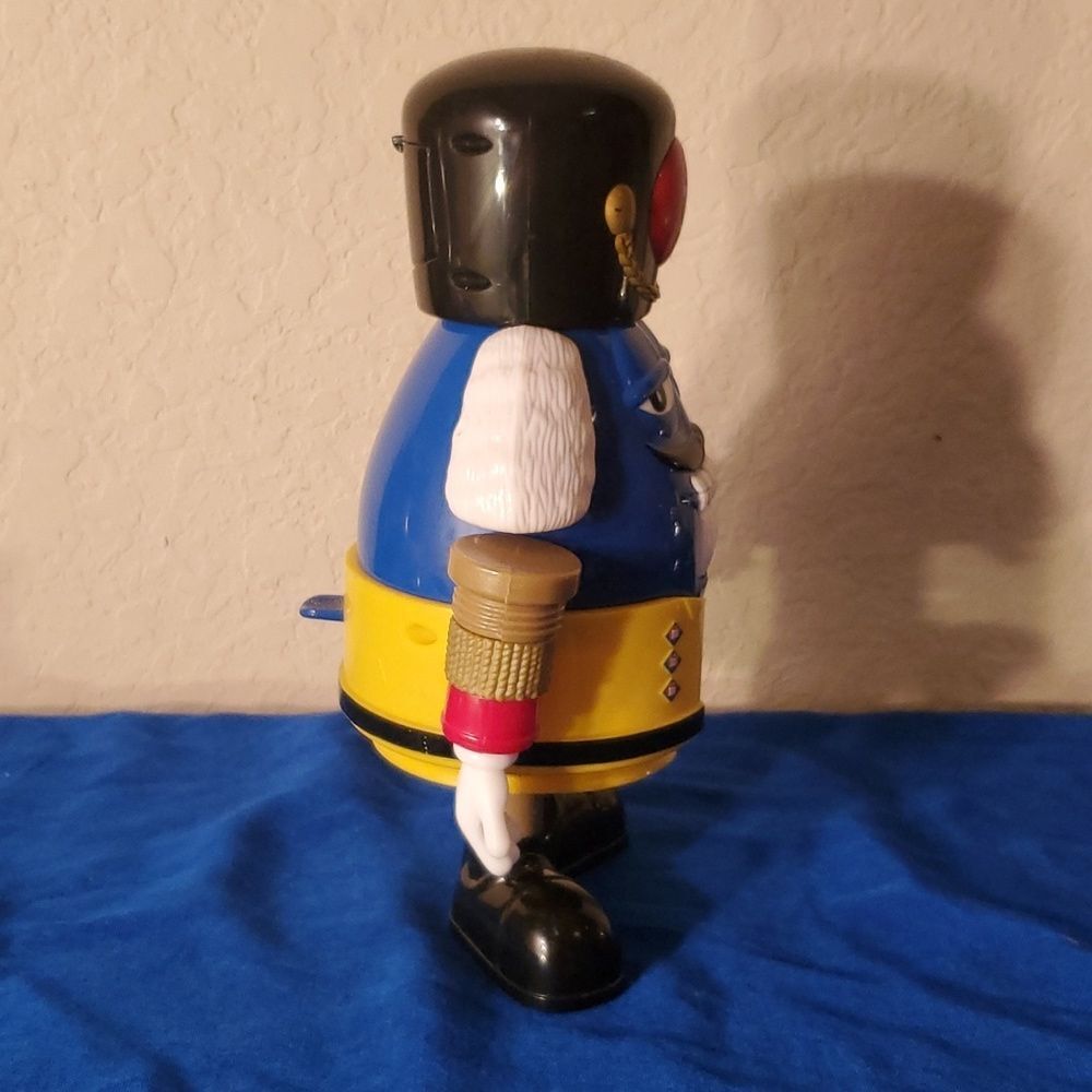 M&M Nutcracker Sweet Candy Dispenser Limited Edition Blue Toy Soldier Holiday - Picture 4 of 13